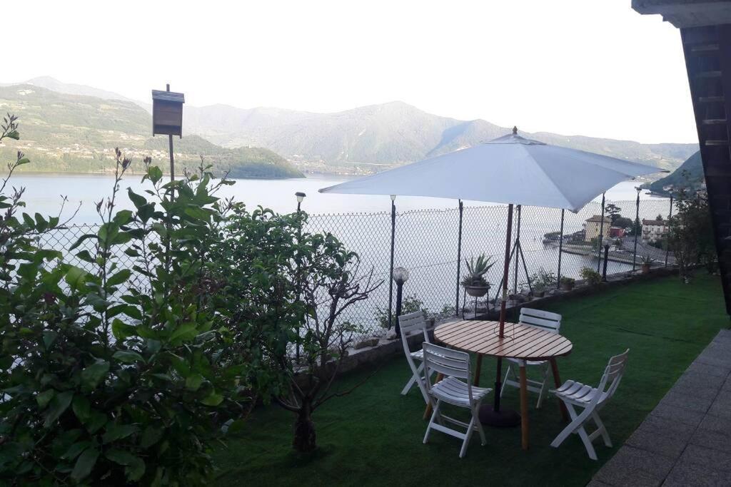 Appartamento Sul Lago D'Iseo タヴェルノラ・ベルガマスカ エクステリア 写真